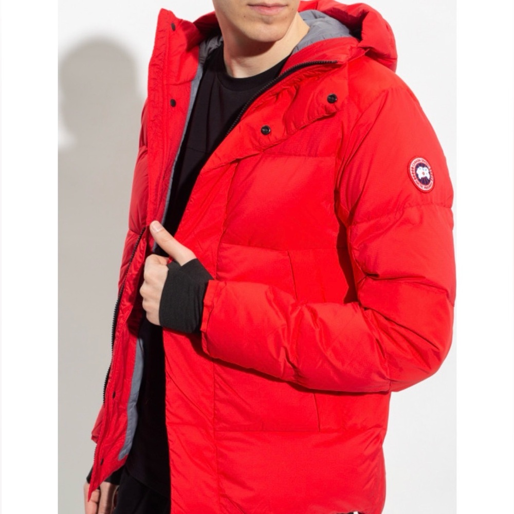 Sold - Canada Goose Armstrong Hoodie